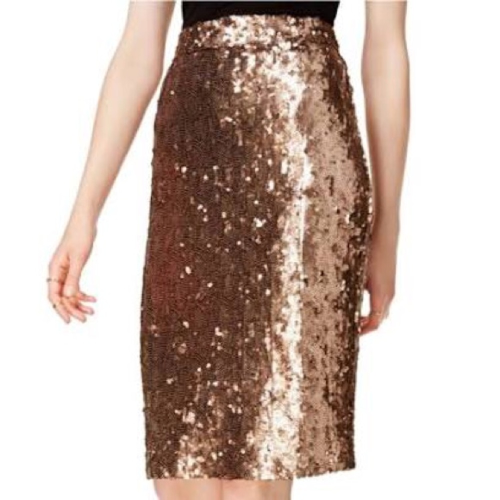 🆕 Macy's copper sequin pencil Skirt Small